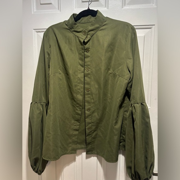 Tops - Olive Green Button-Up Blouse